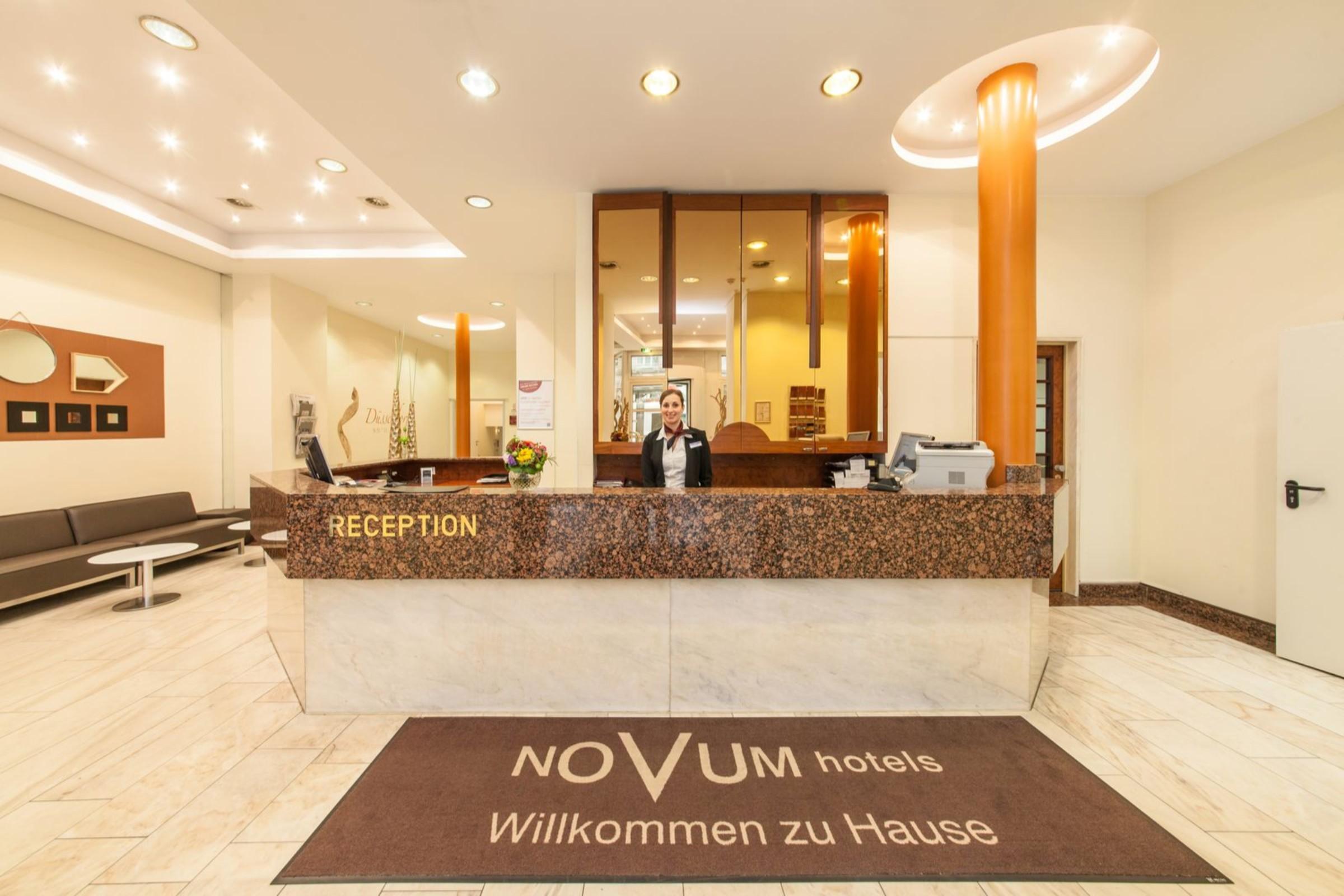 Novum Hotel Madison Dusseldorf Hauptbahnhof Esterno foto